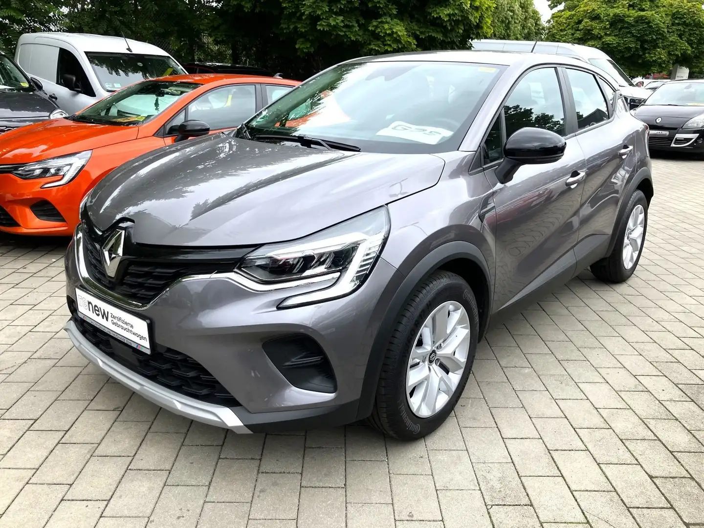Renault Captur II TCe 90 EQUILIBRE  Klima*PDC*Carplay* Grau - 1