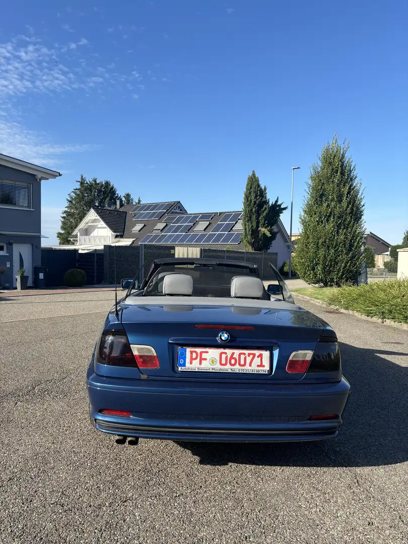 BMW 323 Ci - 2