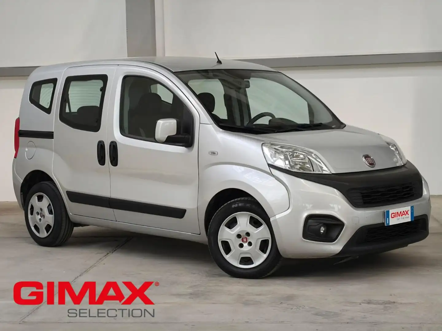 Fiat Qubo 1.3 MJT 80 CV Easy Silber - 1