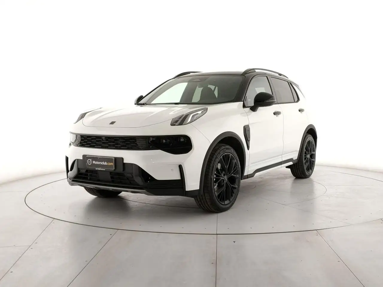Lynk & Co 01