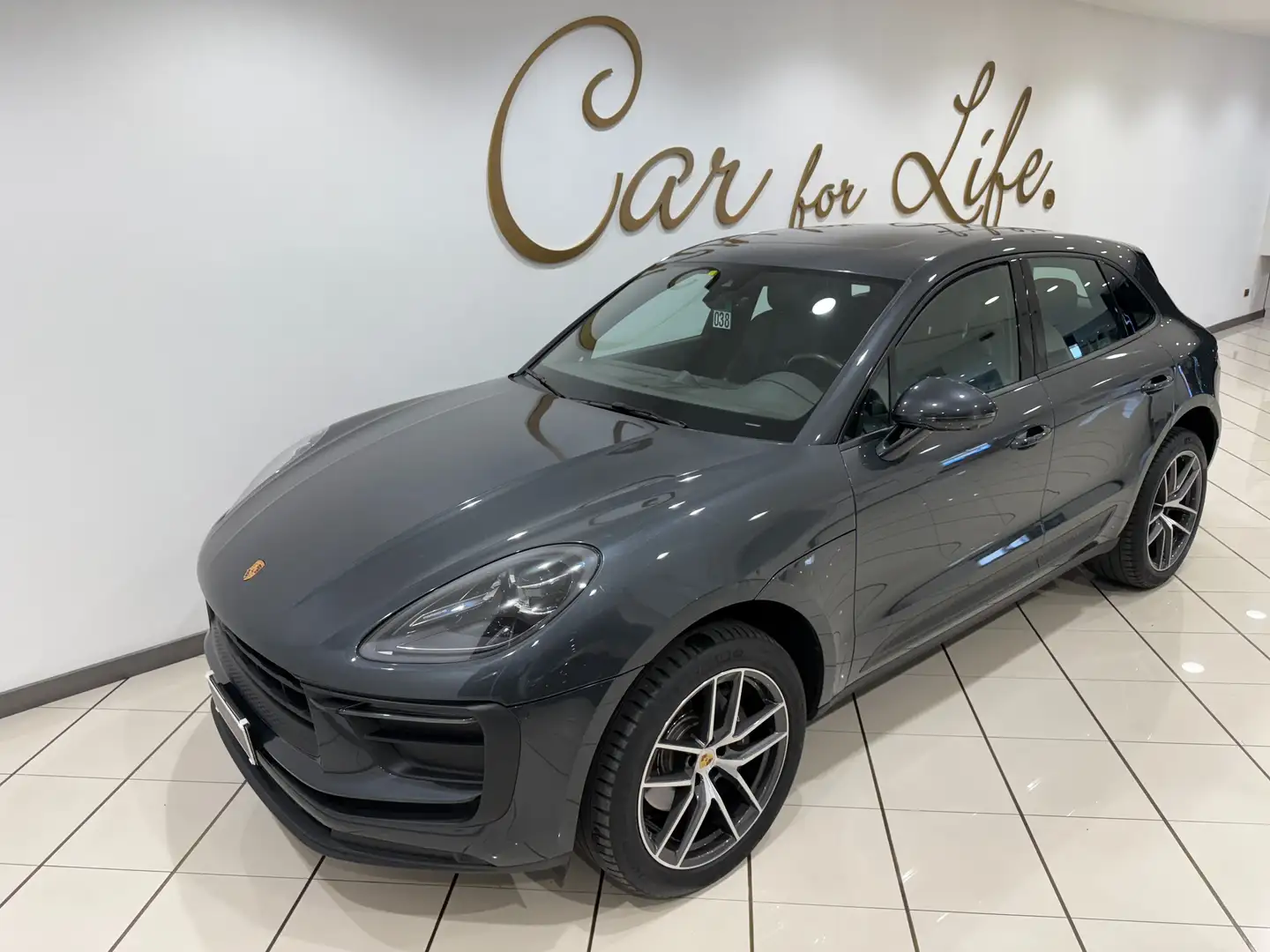 Porsche Macan III 2.0 265 CV Full Optionals Gris - 1