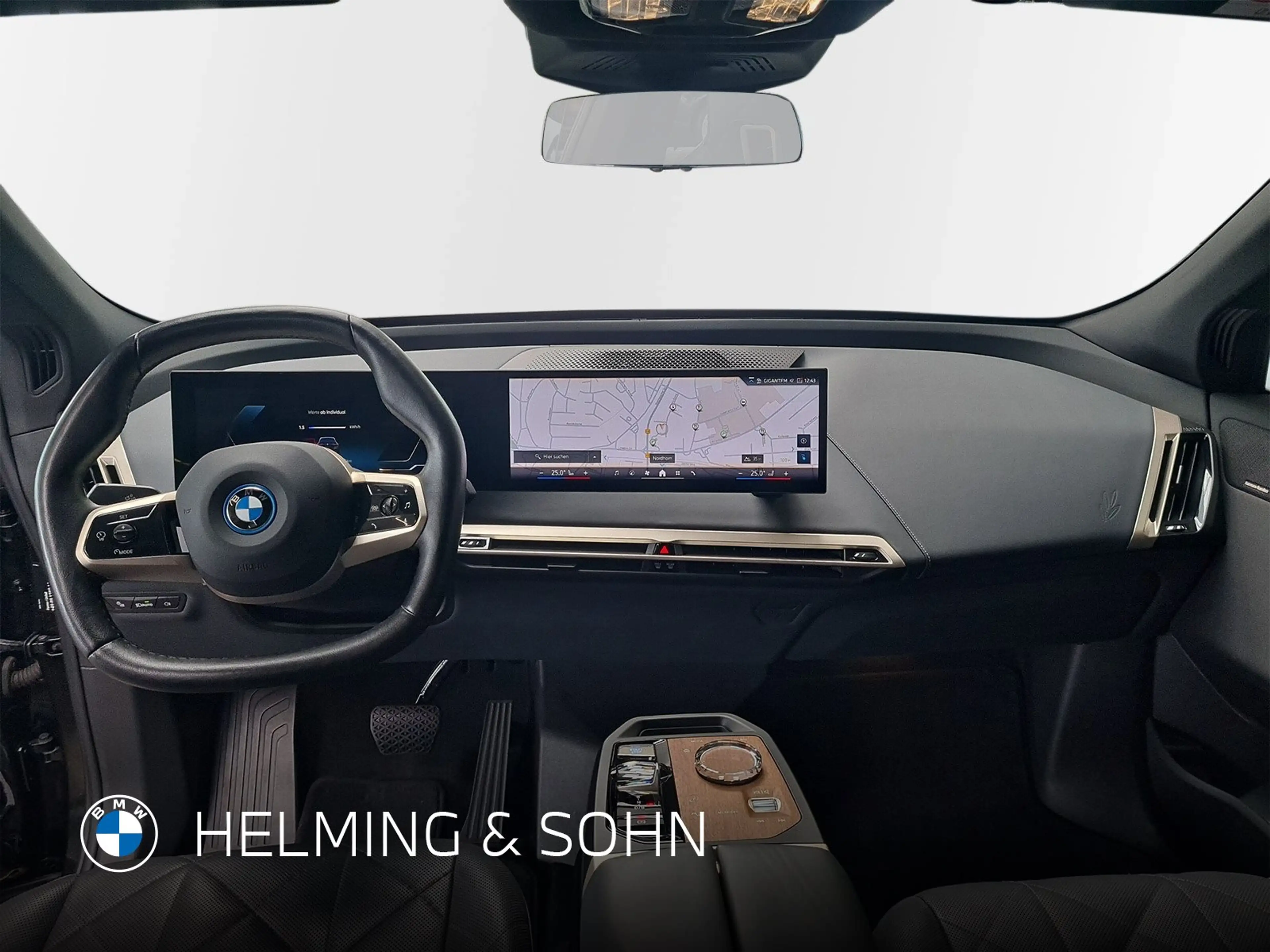 BMW iX xDrive40 Sportpaket AHK HK HiFi DAB Massage uvm. — photo 8