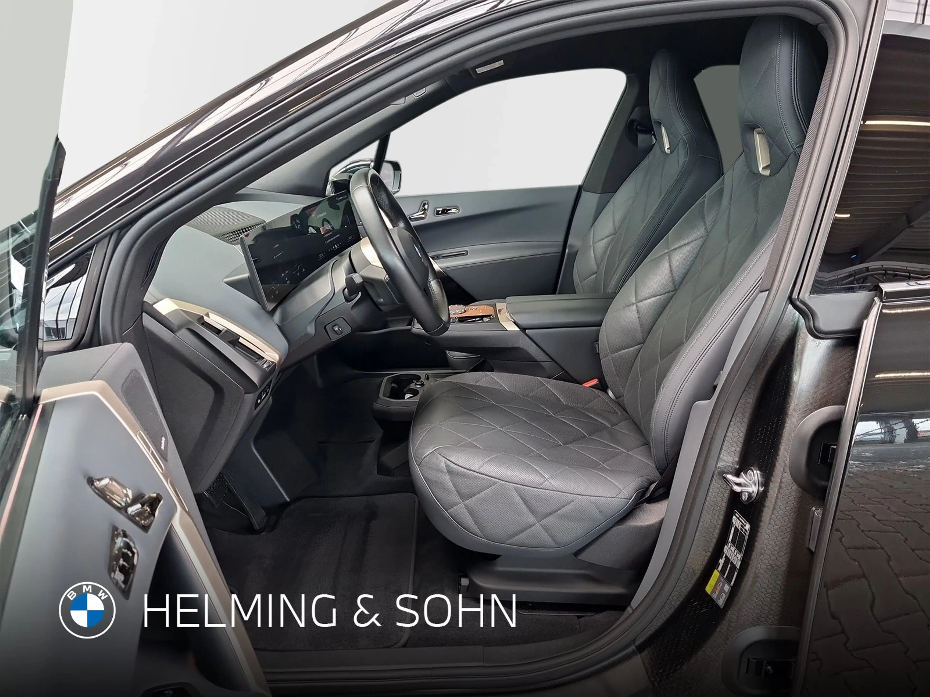 BMW iX xDrive40 Sportpaket AHK HK HiFi DAB Massage uvm. — photo 9