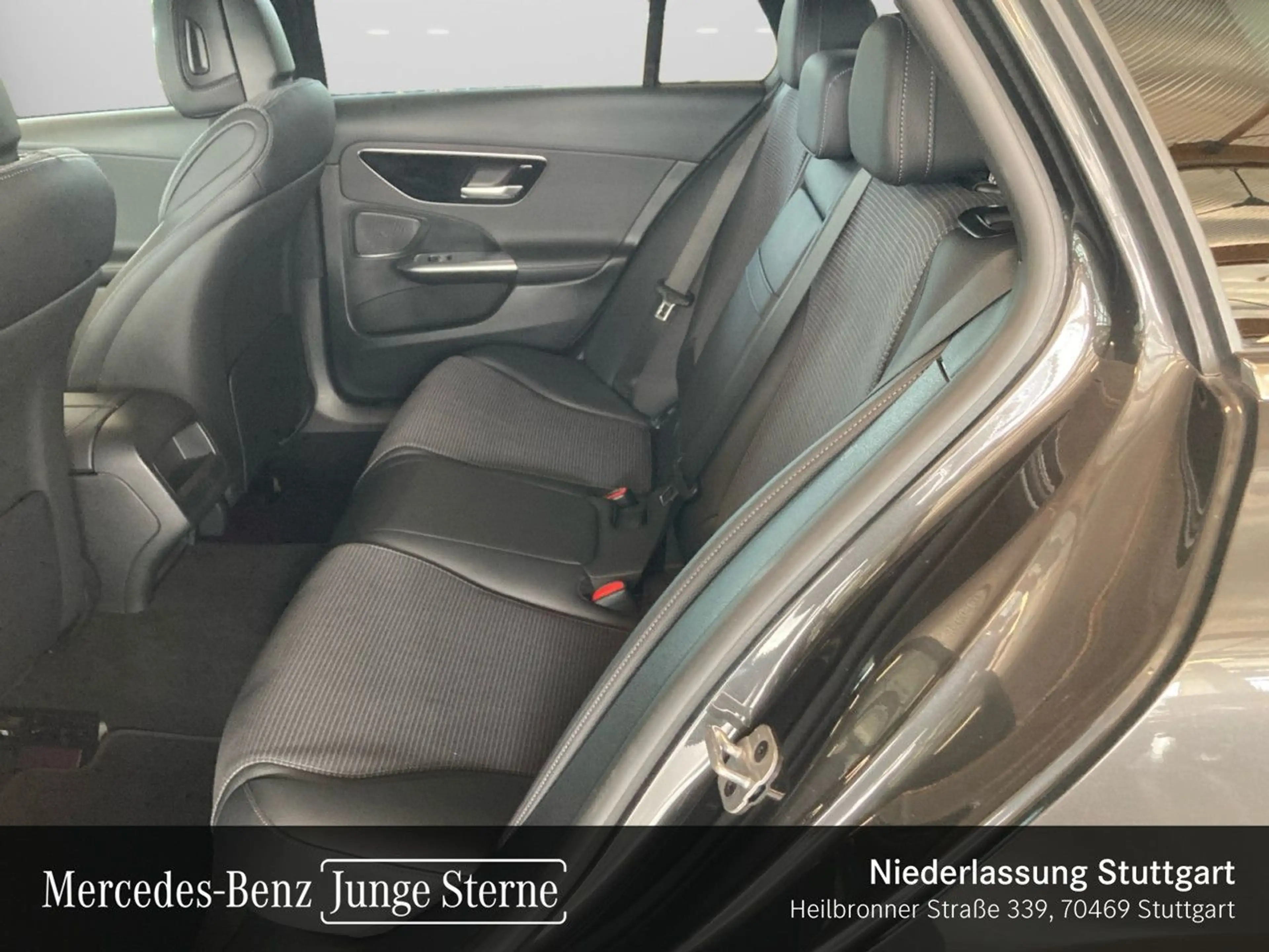 Mercedes-Benz C 220 d T AVANTG+AHK+LED+KAMERA+KEYLESS+9G — photo 11