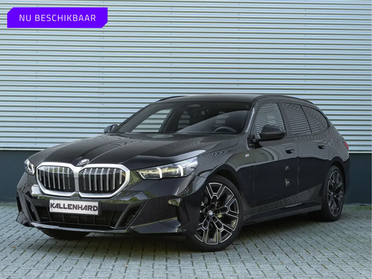 BMW 520 5-serie Touring 520i M-Sport - Driving + Parking A Schwarz - 1