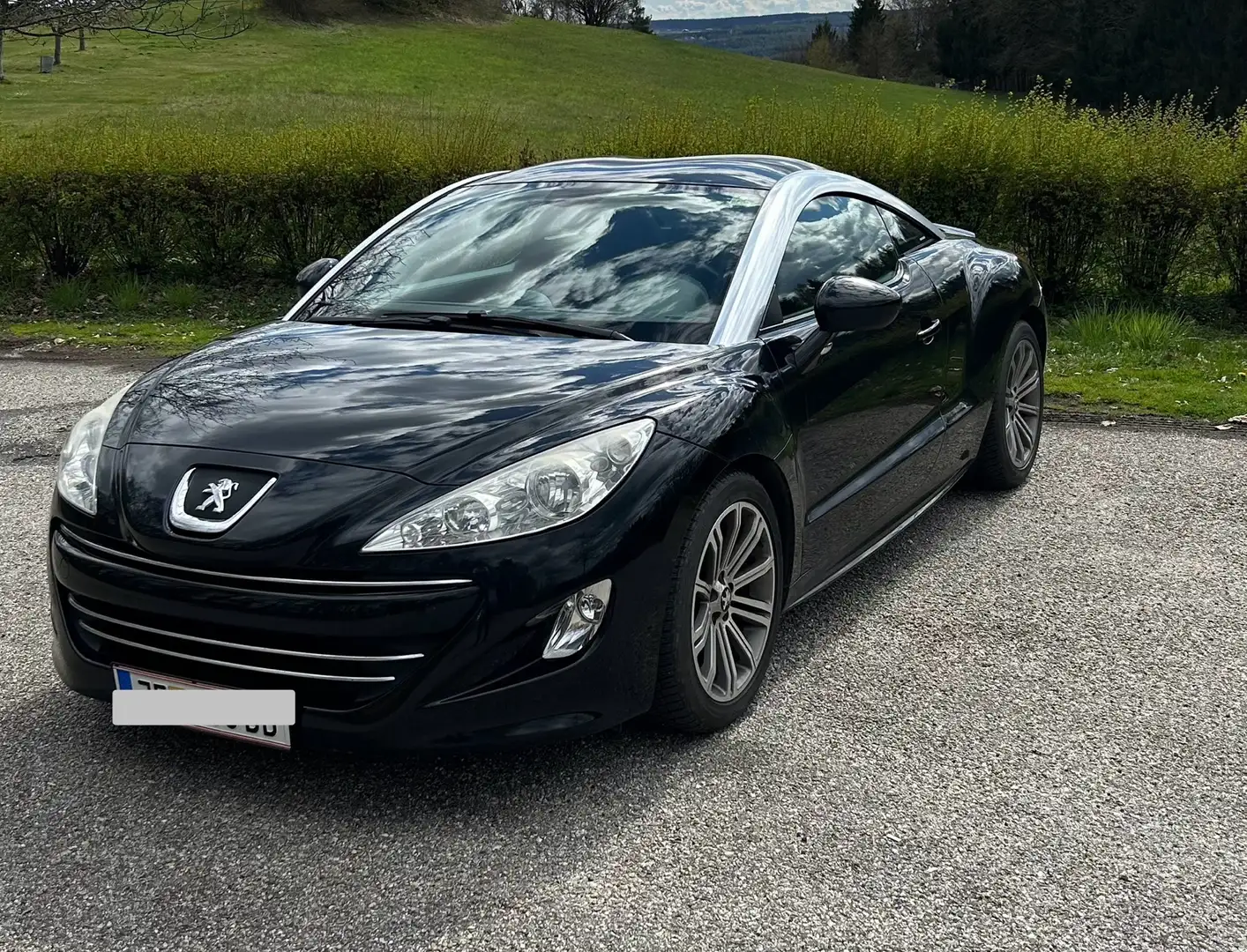 Peugeot RCZ 1,6 THP 160 Schwarz - 1