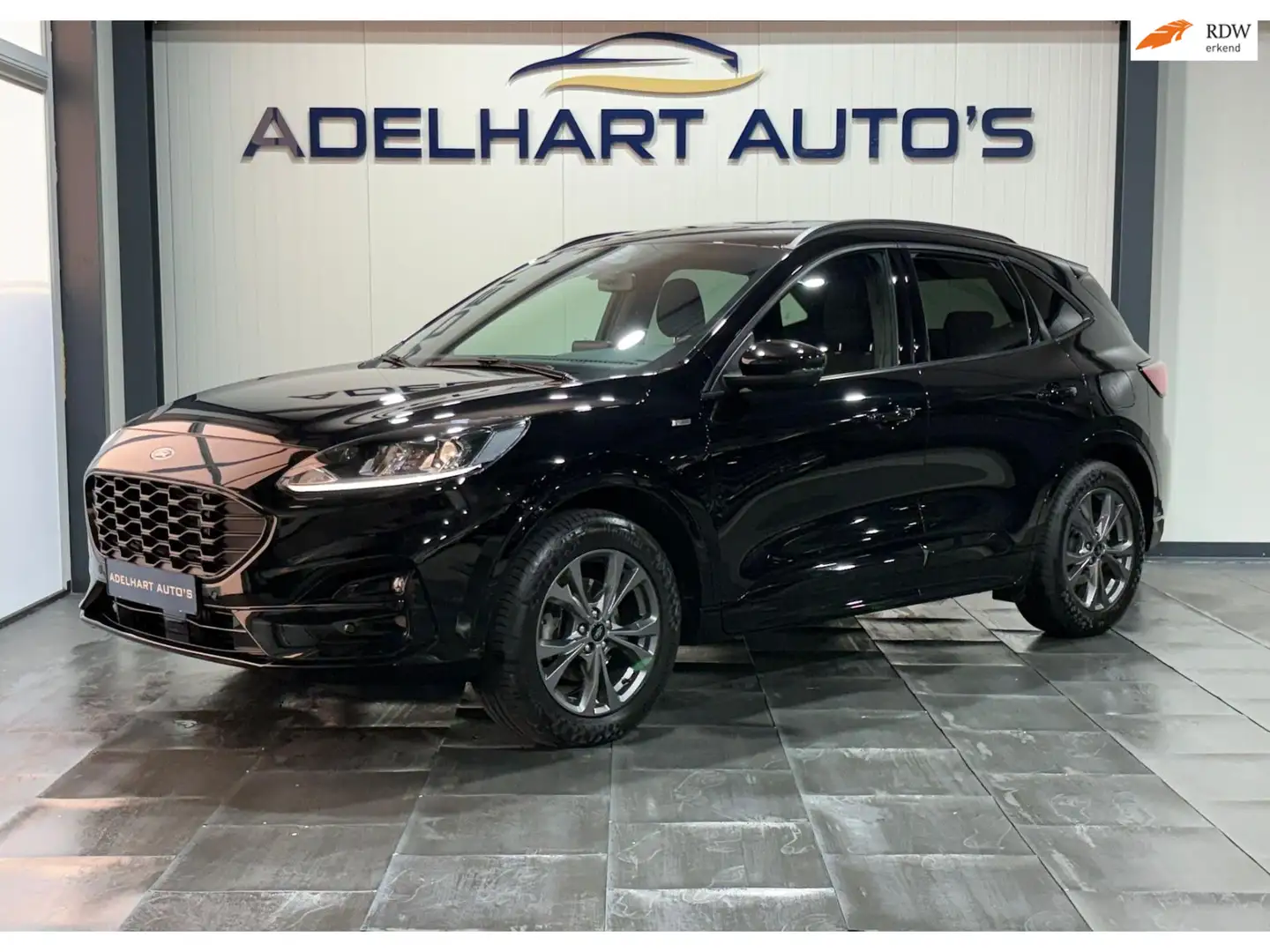 Ford Kuga 1.5 EcoBoost ST-Line / Navigatie full map / Cruise Zwart - 1