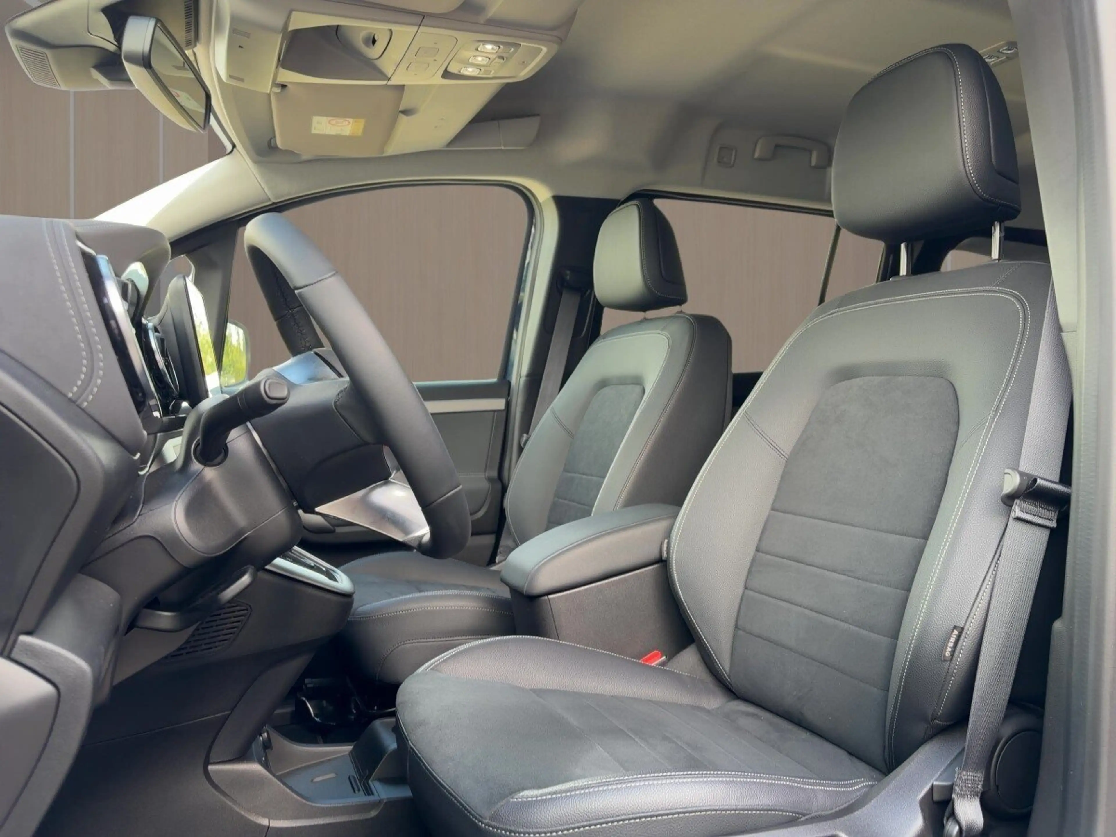 Mercedes-Benz T-Class T 180 lang PROGRESSIVE EDITION+LED*KEYGO+7Sitzer — photo 12