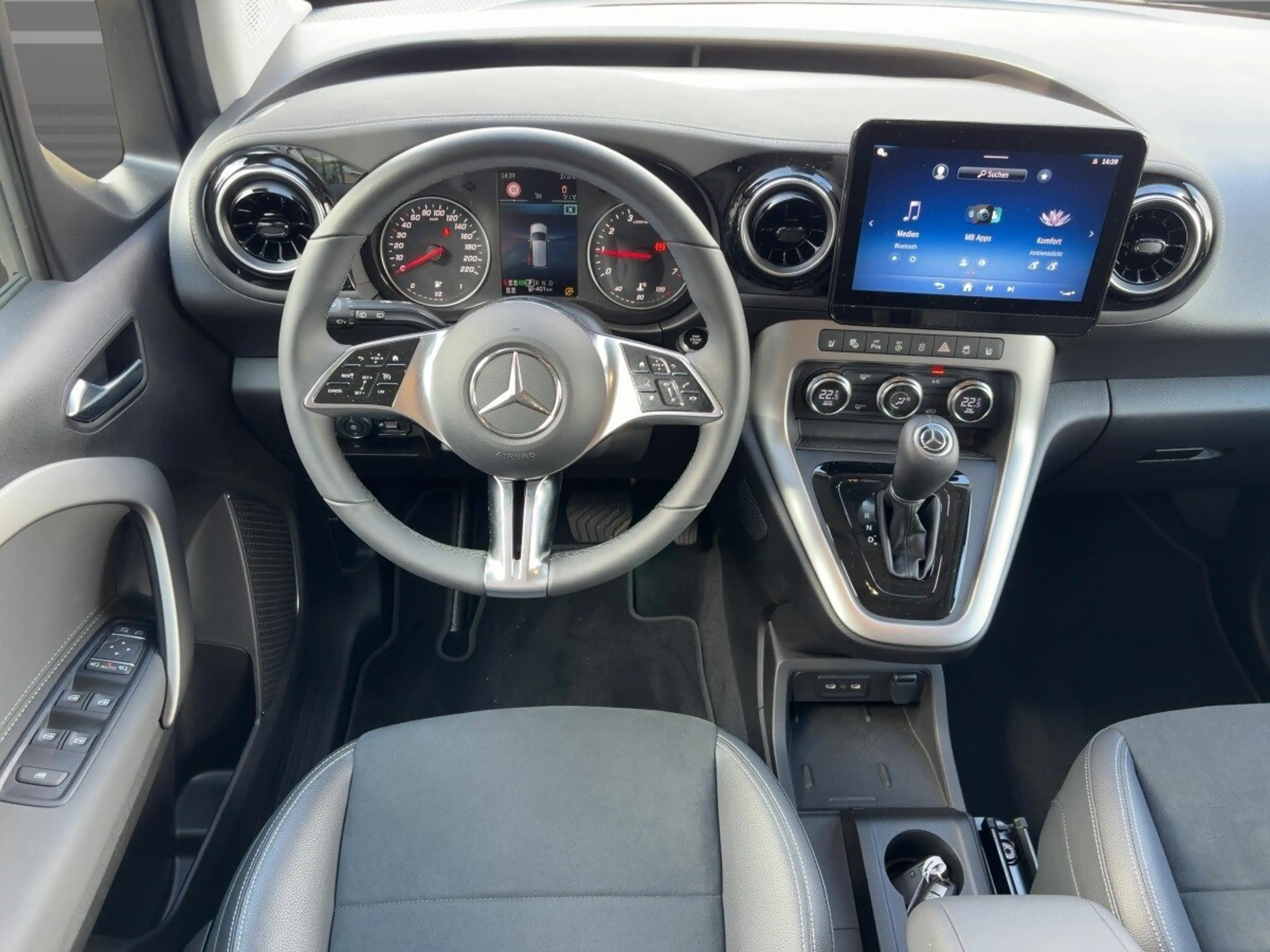 Mercedes-Benz T-Class T 180 lang PROGRESSIVE EDITION+LED*KEYGO+7Sitzer — photo 10