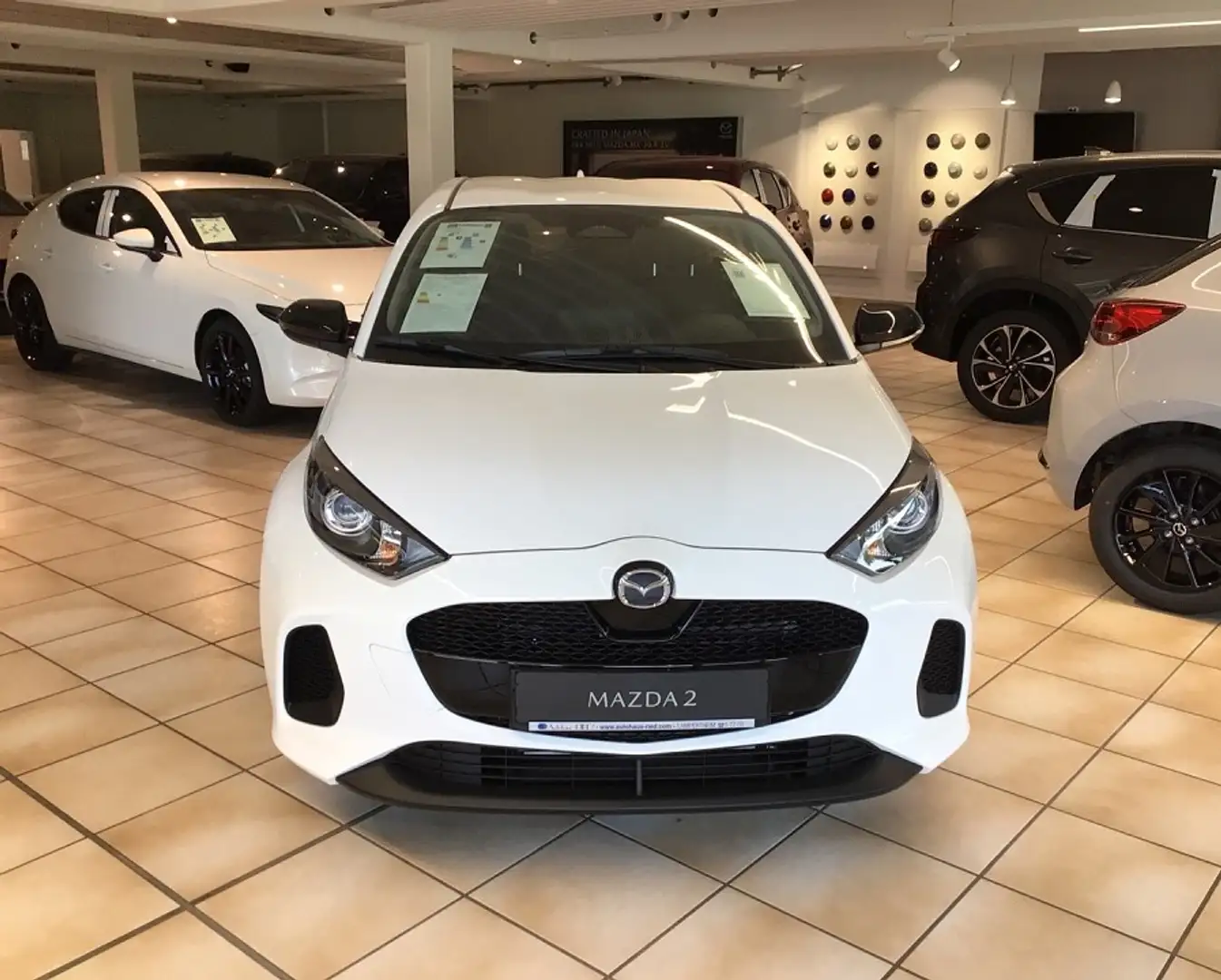 Mazda 2 HYB 1.5L Hybrid VVT-i CENTRE-LINE Weiß - 1