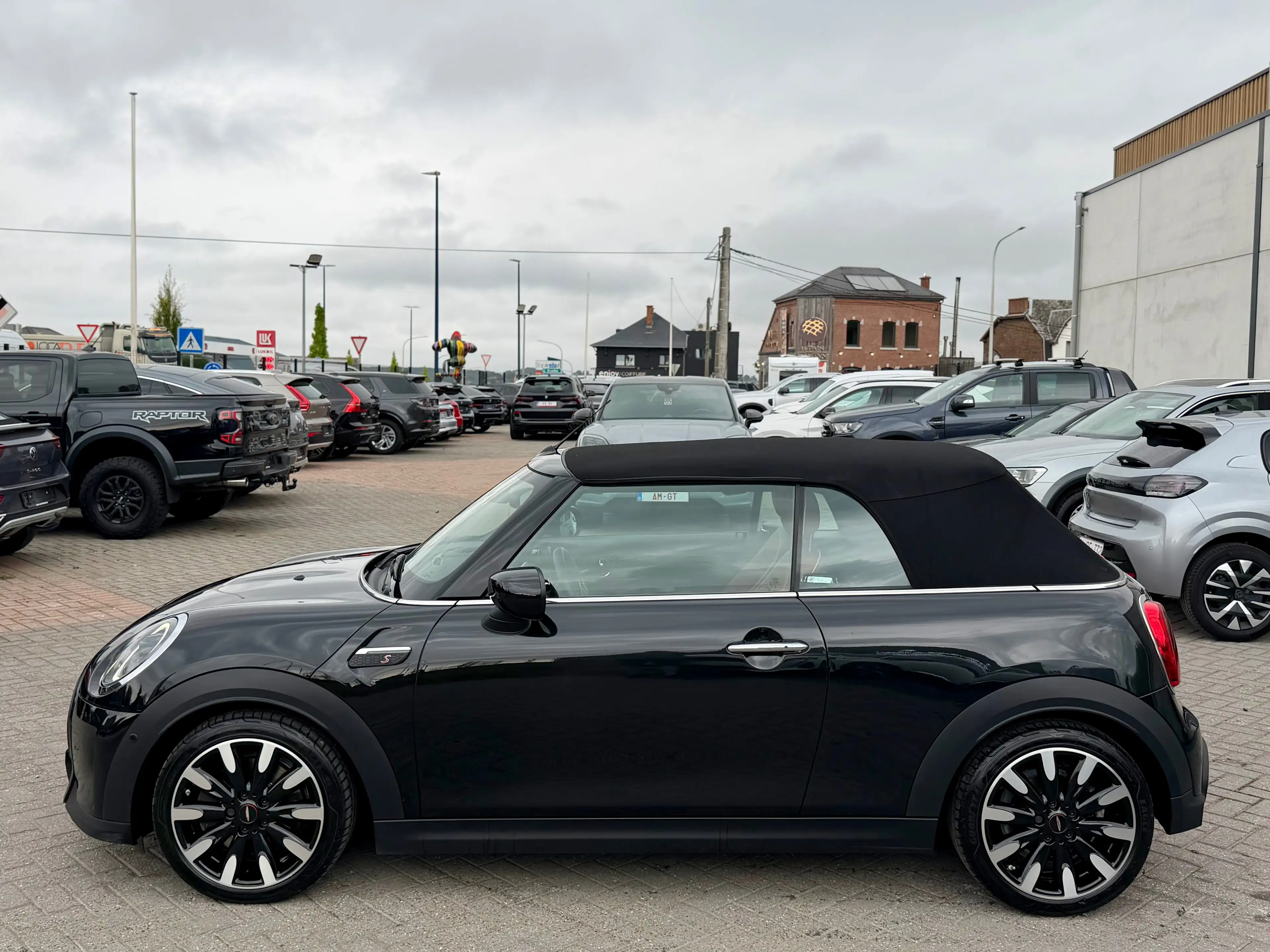 MINI Cooper S Cabrio Cabriolet 2.0A — photo 10