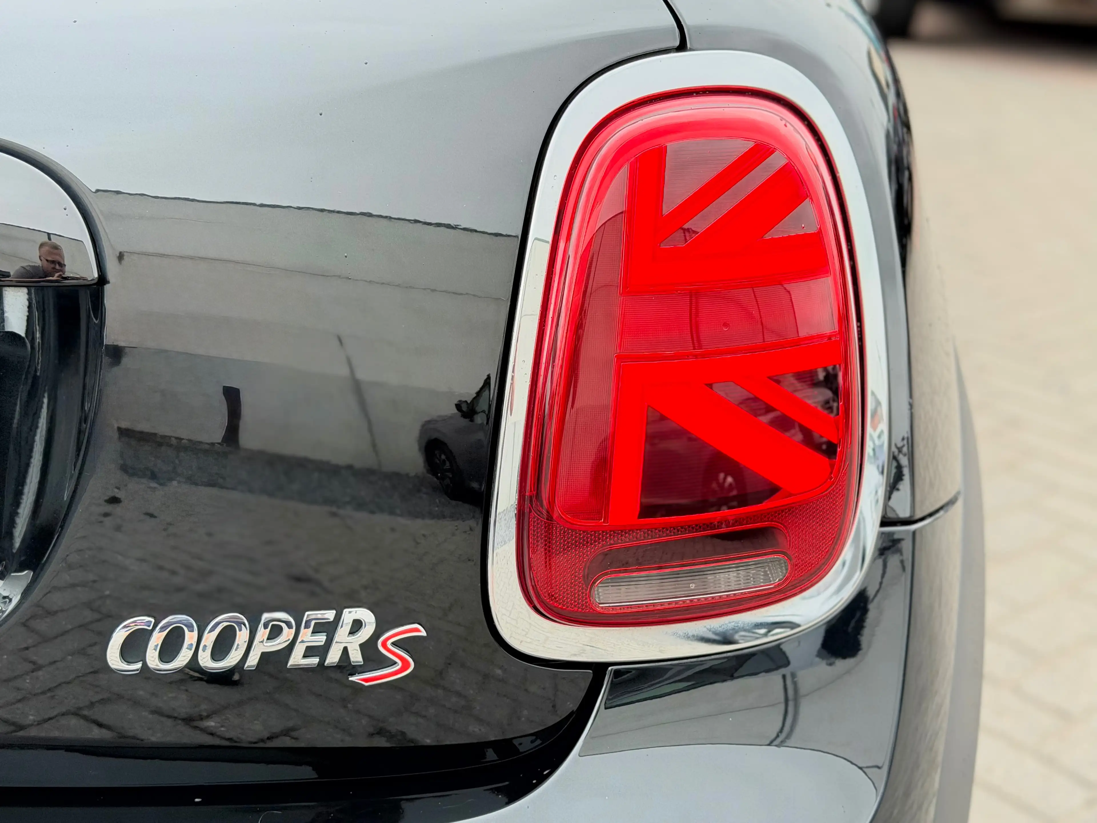 MINI Cooper S Cabrio Cabriolet 2.0A — photo 15