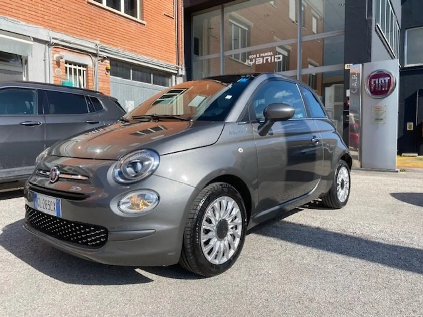 Fiat 500 500 1.0 hybrid Dolcevita 70cv Grigio - 2