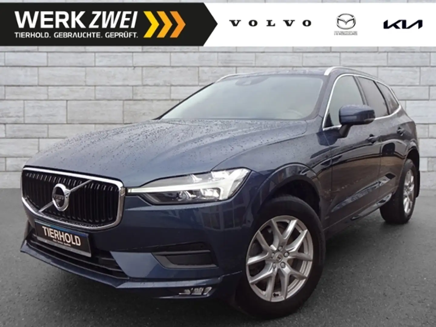 Volvo XC60 B4 Momentum Pro 2WD ACC PANO HUD 360° Blau - 1
