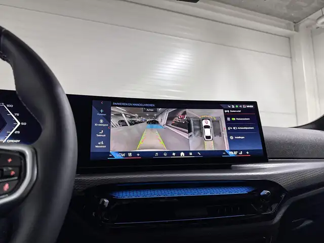 BMW I4 view 13