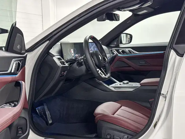 BMW I4 view 8