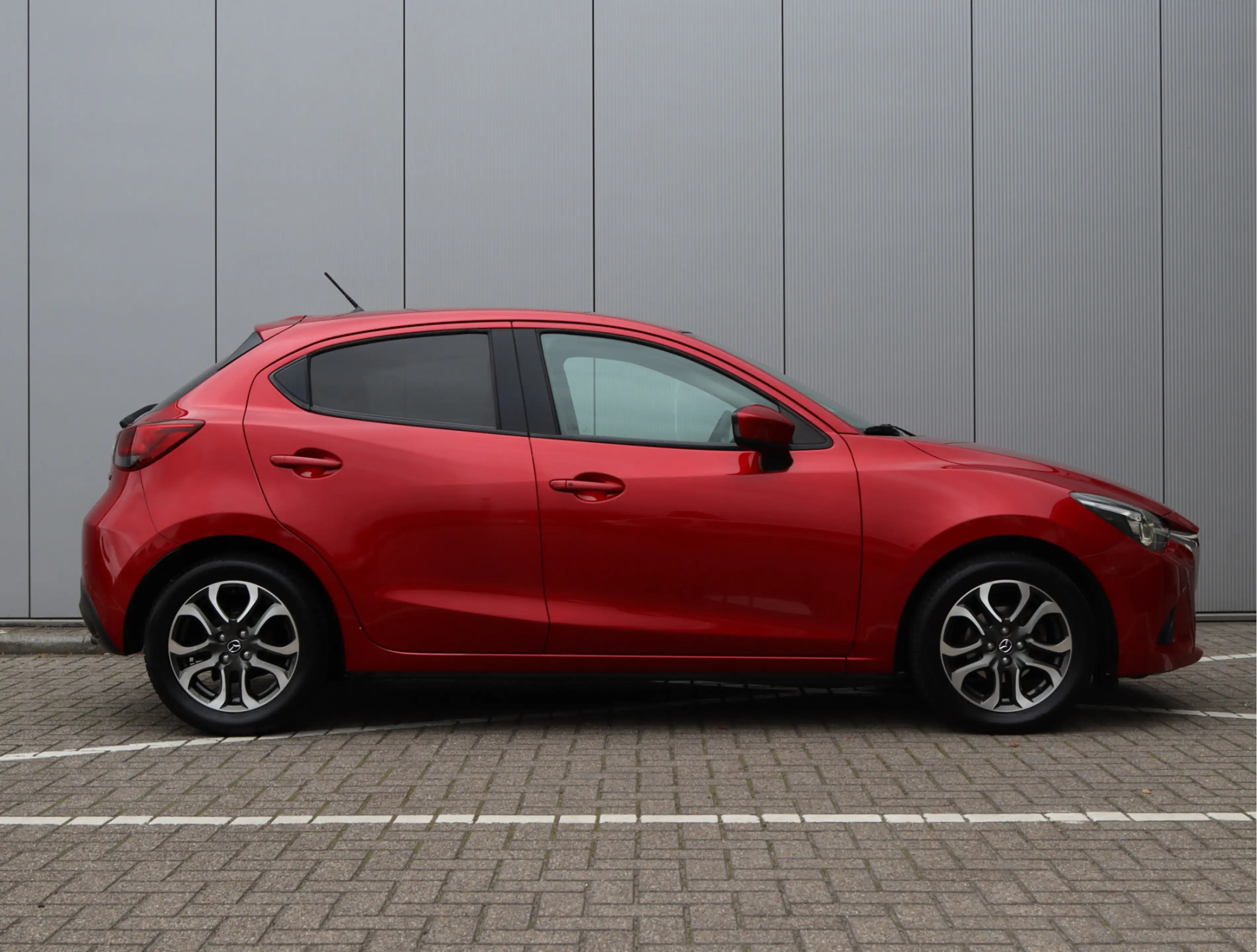 Mazda 2 1.5 Skyactiv-G Skylease GT | BOVAG-garantie | Trek — photo 19