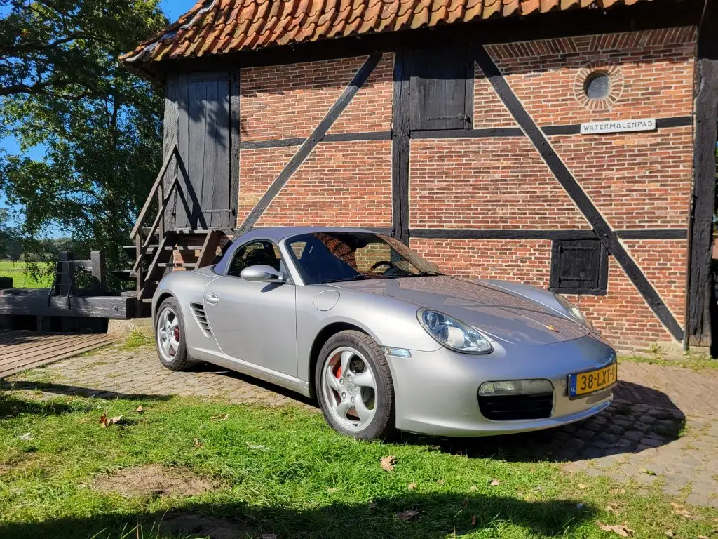 Porsche Boxster 2005 из Европы — купить под ключ