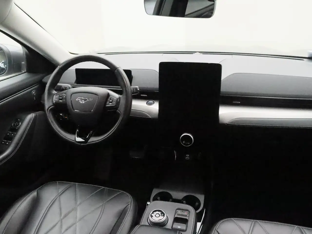 Ford Mustang Mach-E 75 kWh 258ch - Soh 94.5 - Carplay - Led - Stop&Go - Camera - Garantie