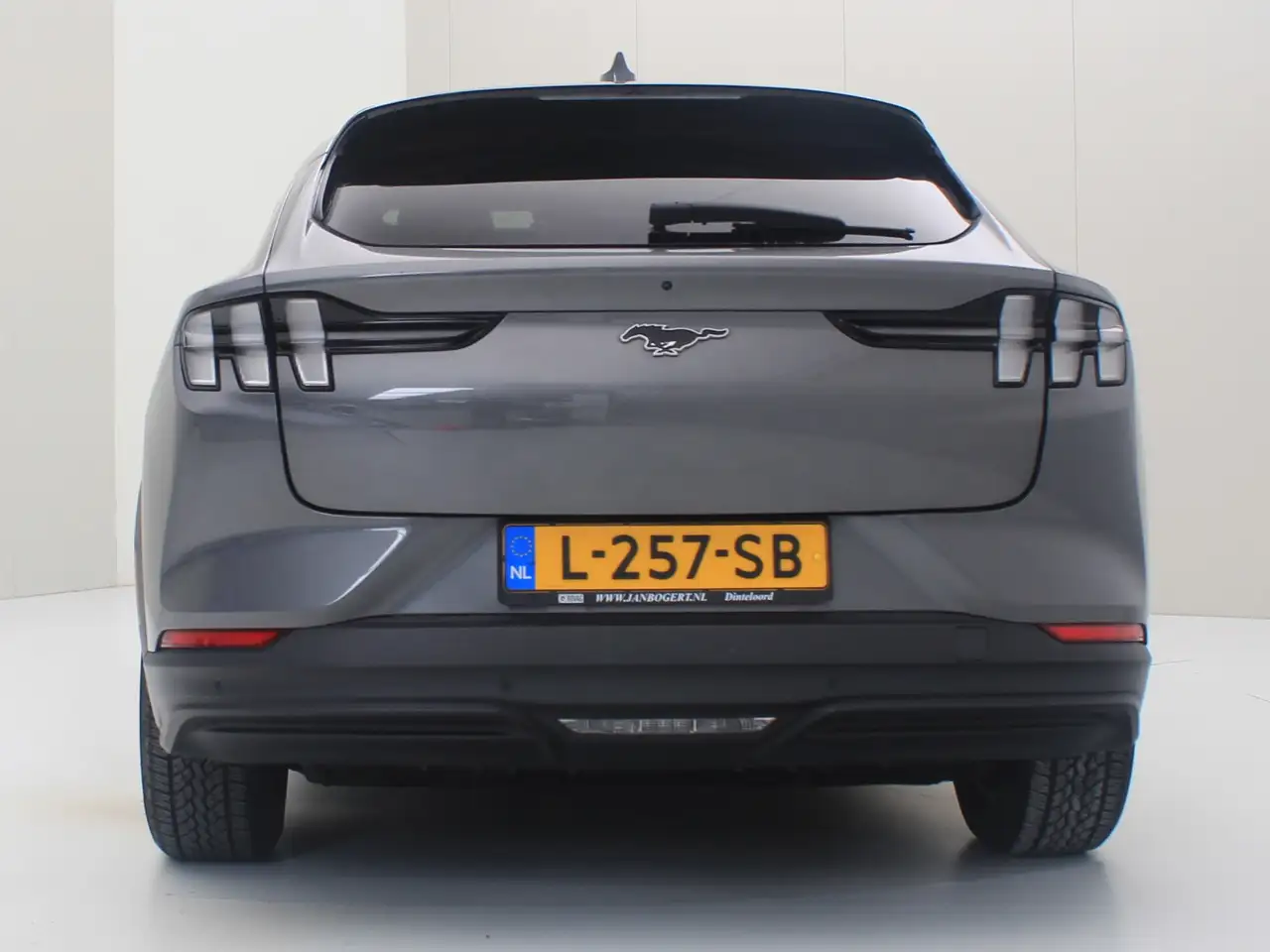 Ford Mustang Mach-E 75 kWh 258ch - Soh 94.5 - Carplay - Led - Stop&Go - Camera - Garantie