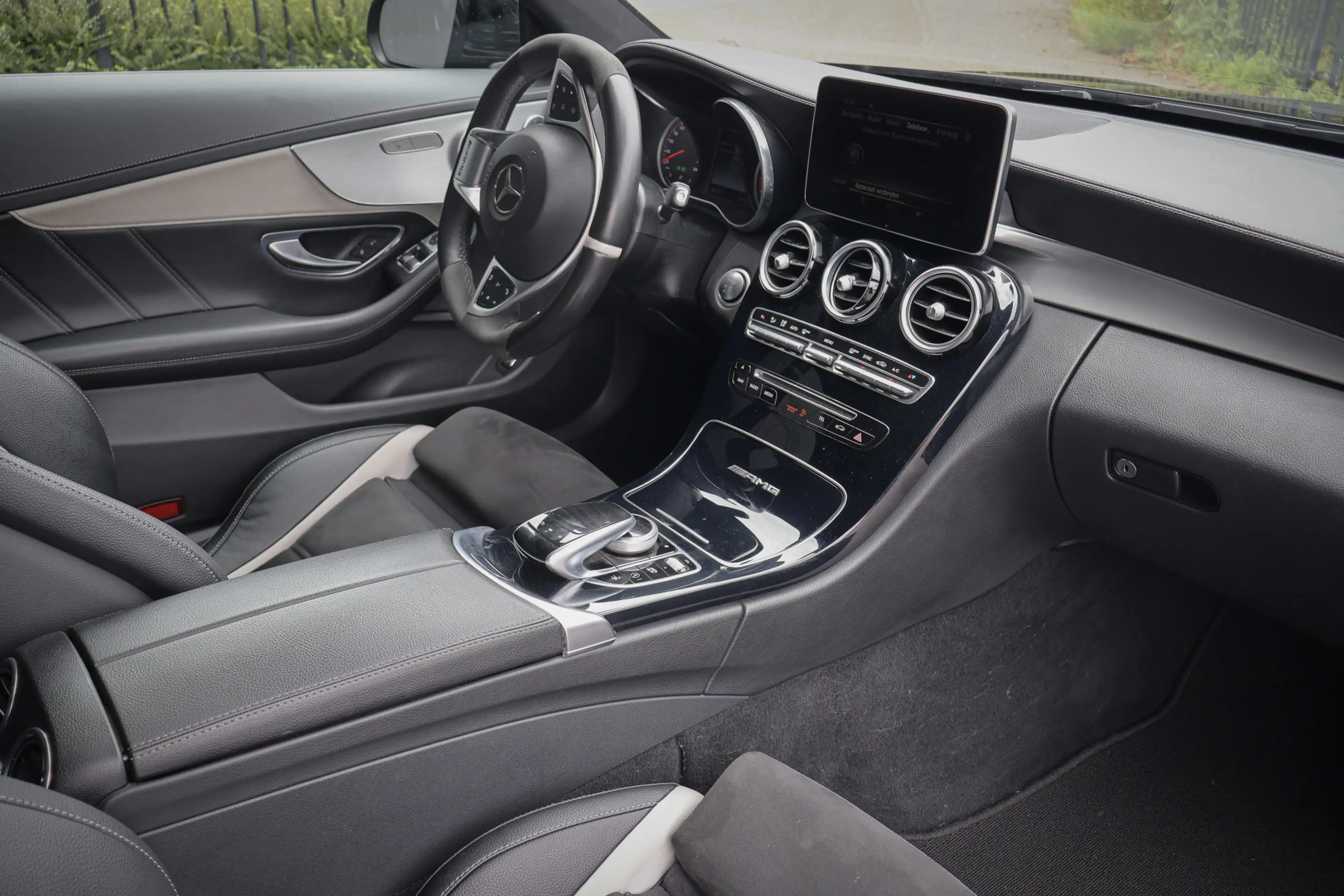 Mercedes-Benz C 63 AMG Coupé S | PANORAMADAK | BURMESTER | HIGH PERFORMAN — photo 3