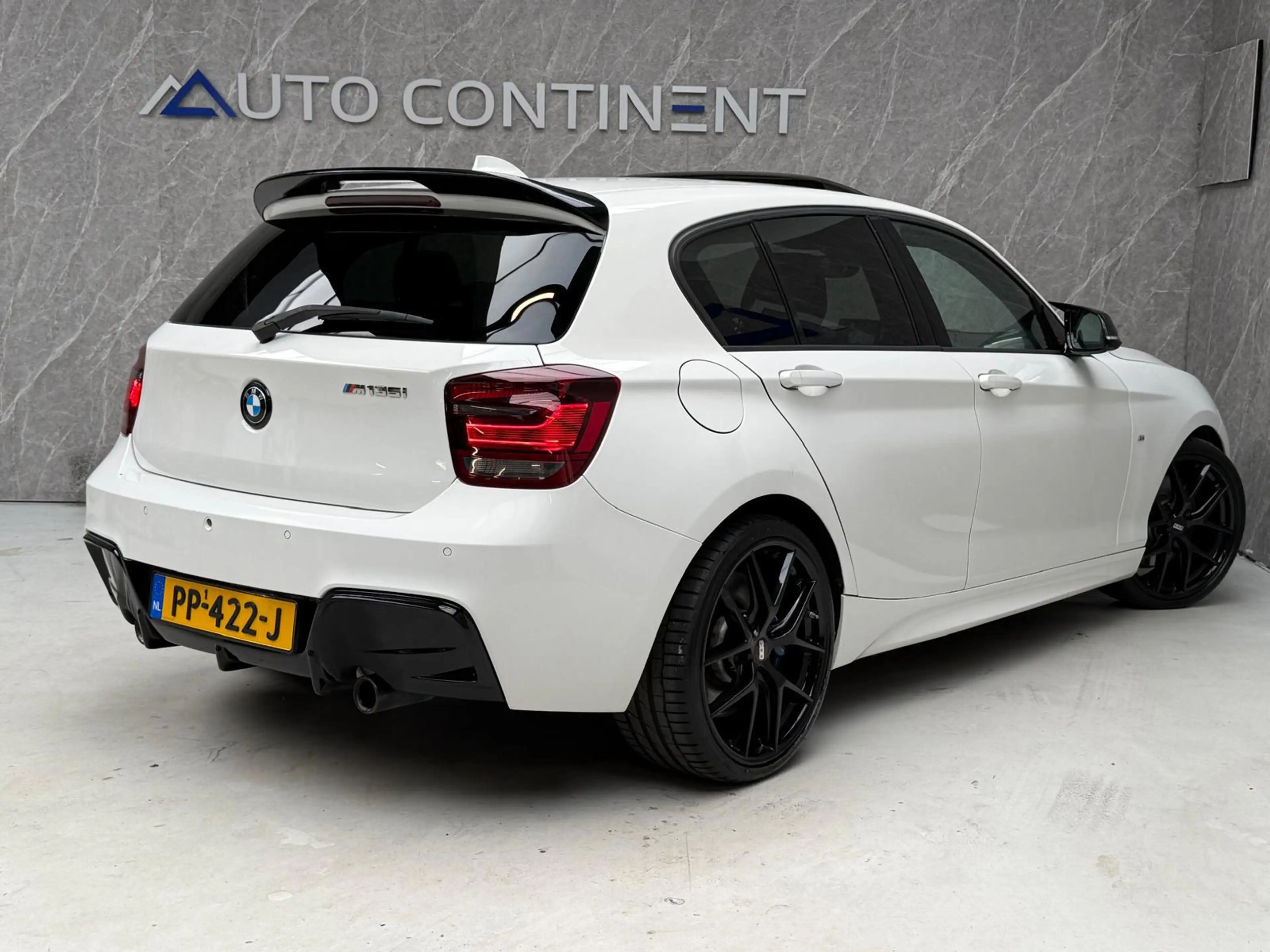 BMW 135 1-serie M135i 320 PK / Goed Onderhouden / Open Dak — photo 4