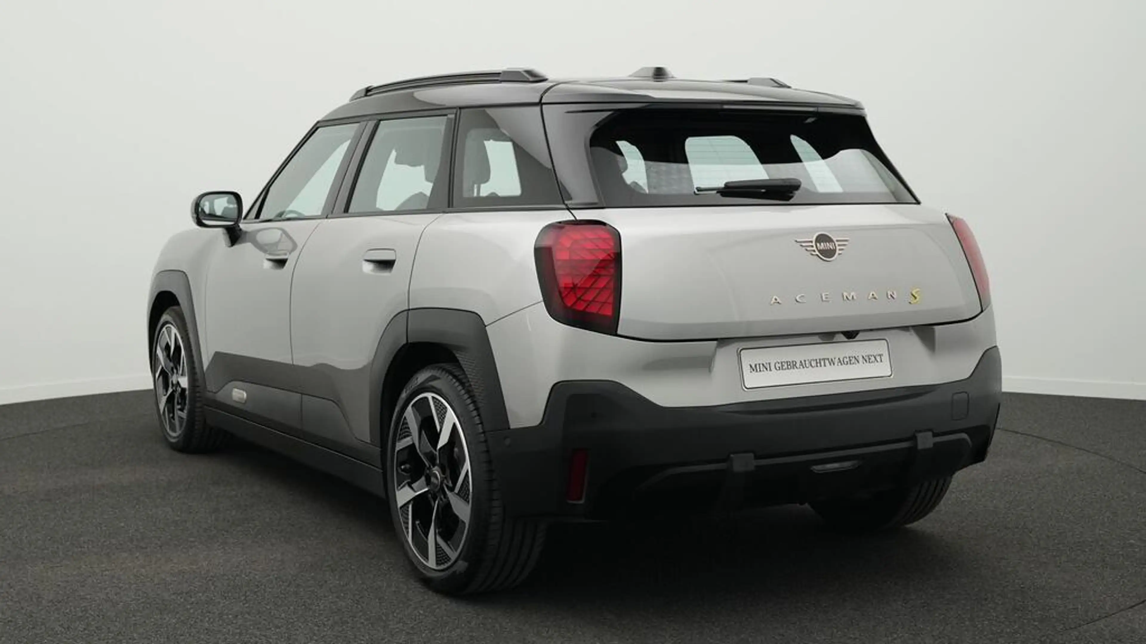 MINI Aceman Classic Trim — photo 6
