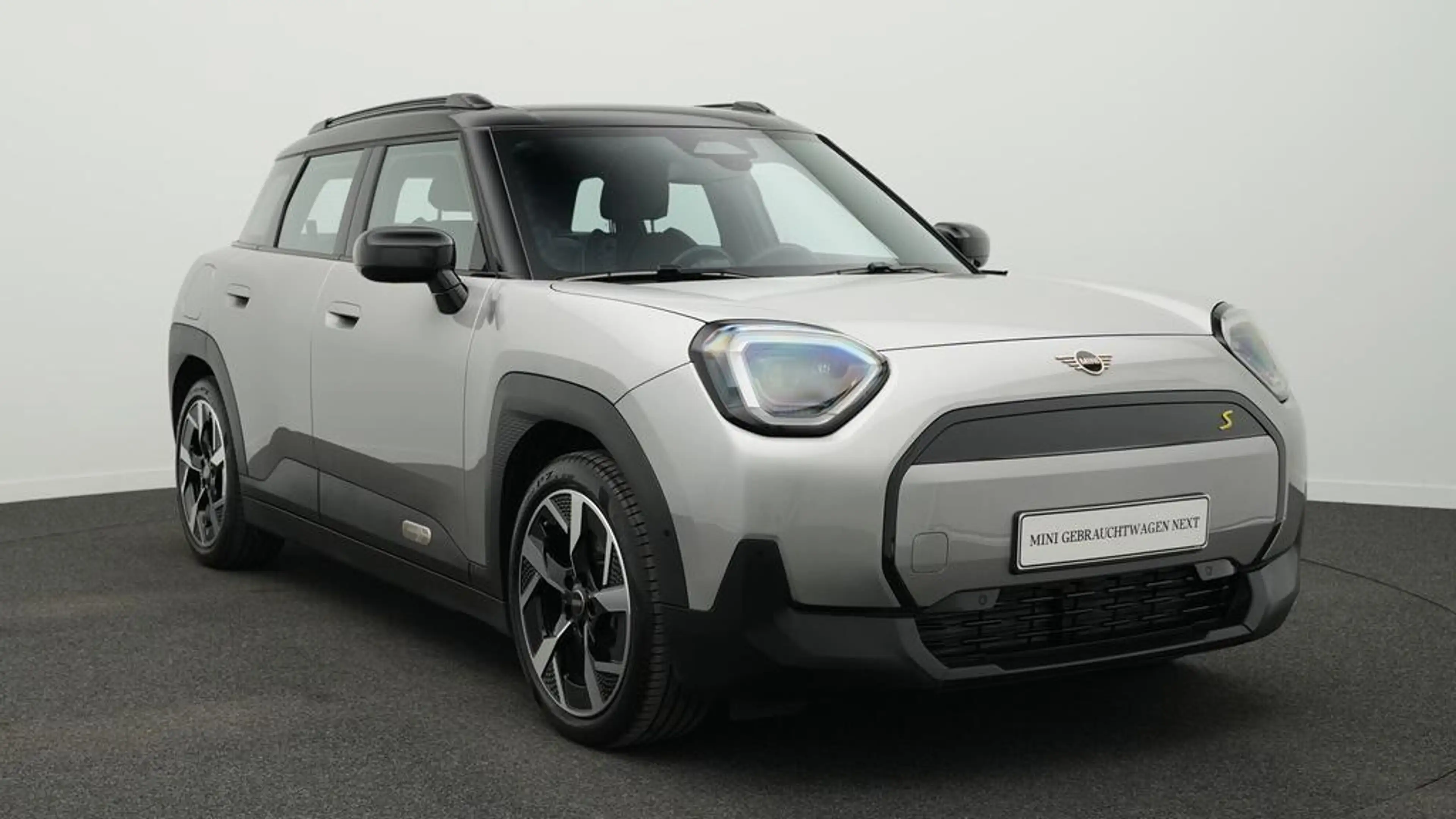 MINI Aceman Classic Trim — photo 14