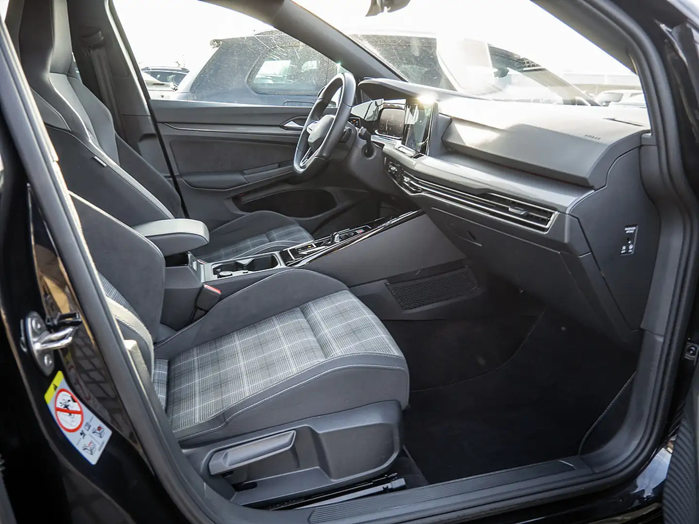 Volkswagen Golf VIII GTD 2.0 TDI H/K NAVI ACC MATRIX-LED Schwarz - 2