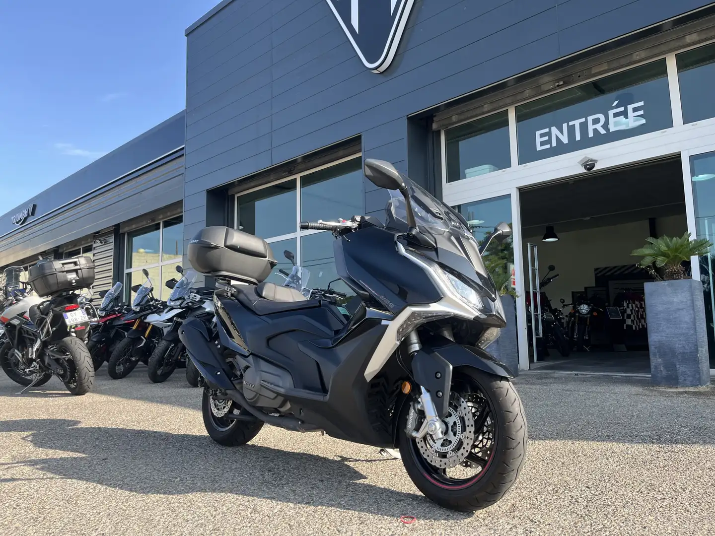 Kymco AK 550 - 2