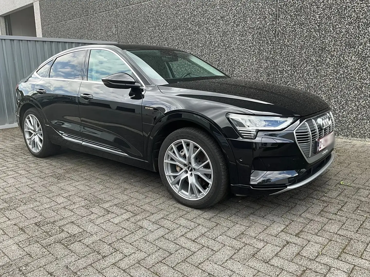 Audi e-tron e-tron Sportback 50 quattro advanced Чёрный - 1