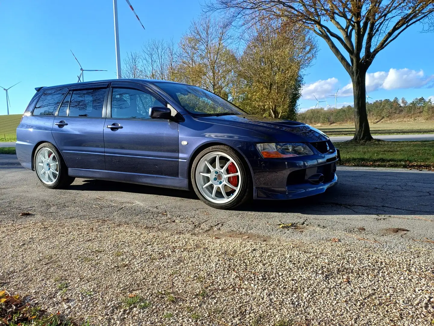 Mitsubishi Lancer Evolution 9 4WD Kombi perfekter Sammlerzustand Blau - 1