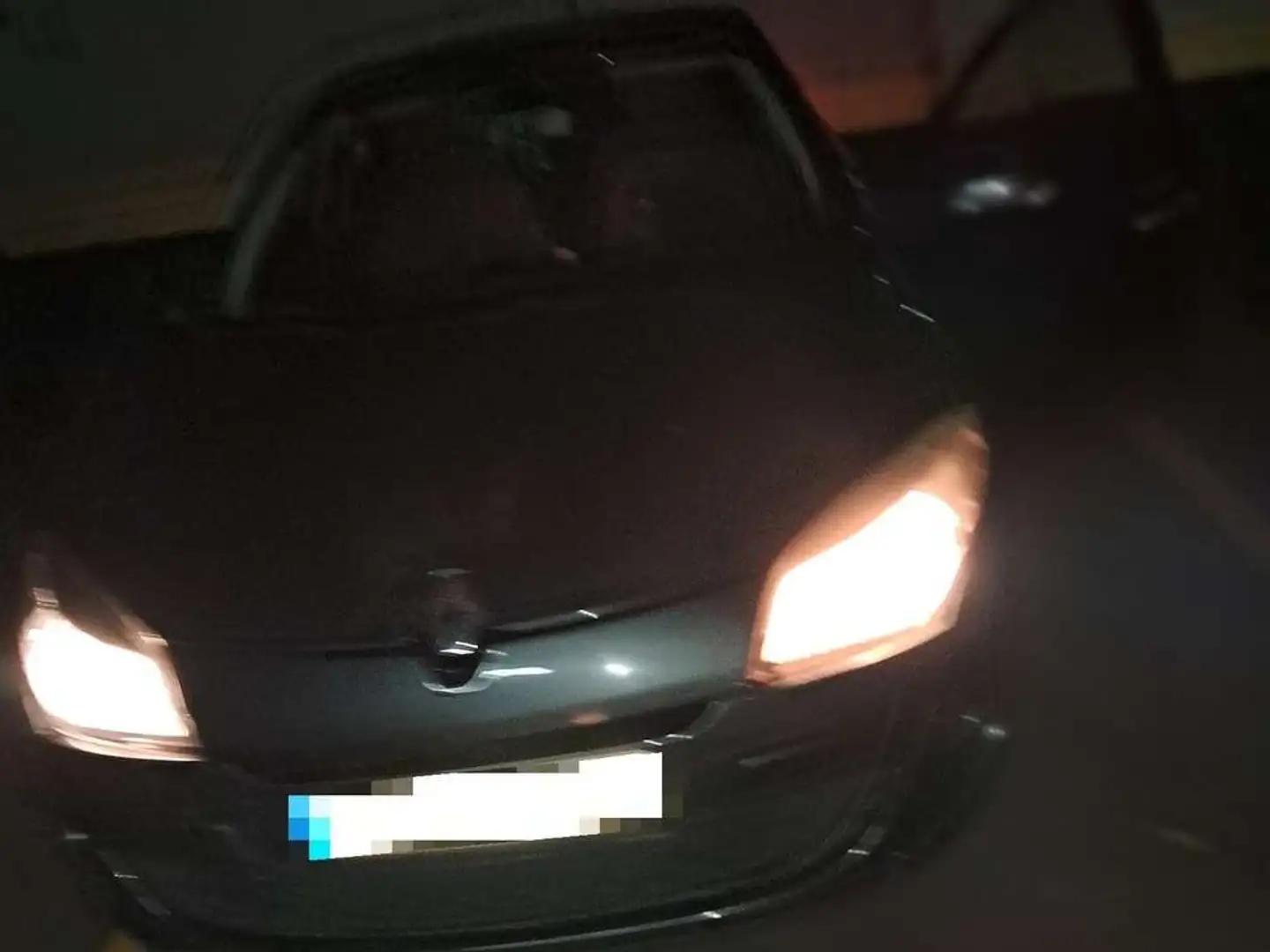 Renault Megane 1.5dCi Dynamique 105 eco2 Gris - 1