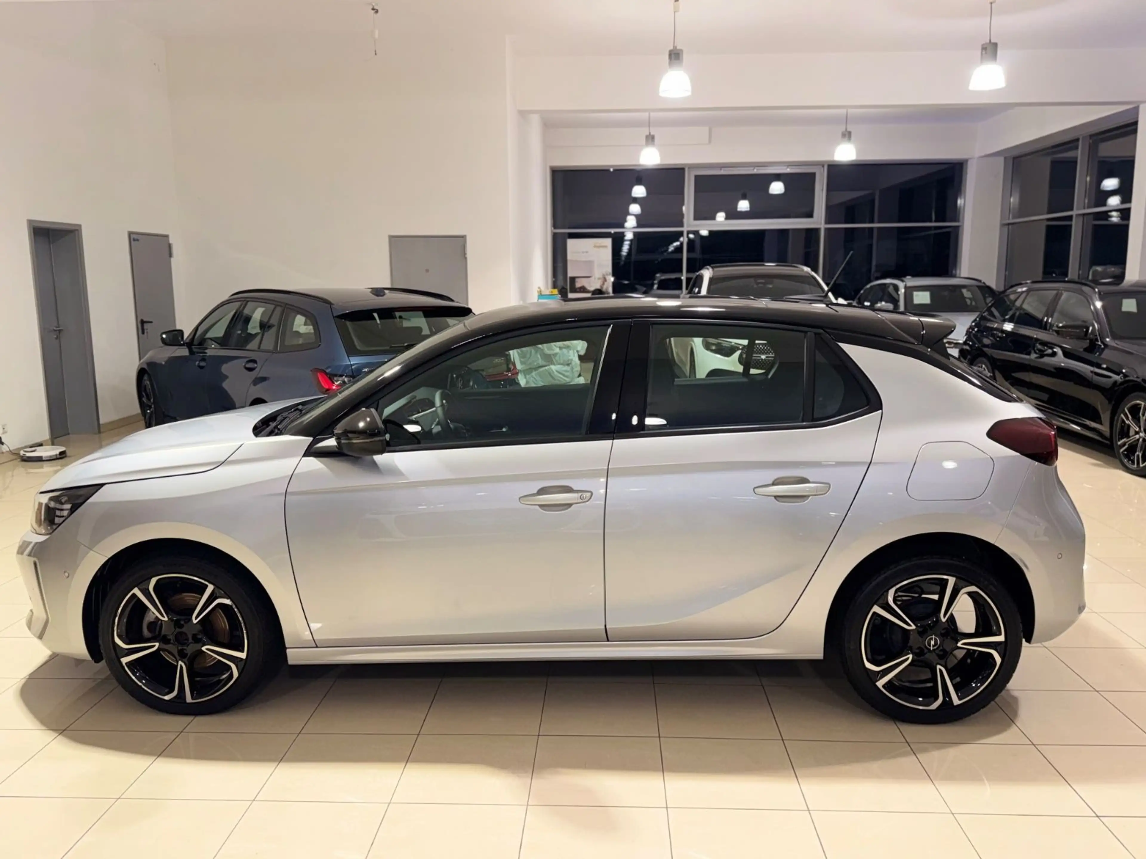 Opel Corsa F GS, Panorama,Tochscreen,LED,R-CAM — photo 10