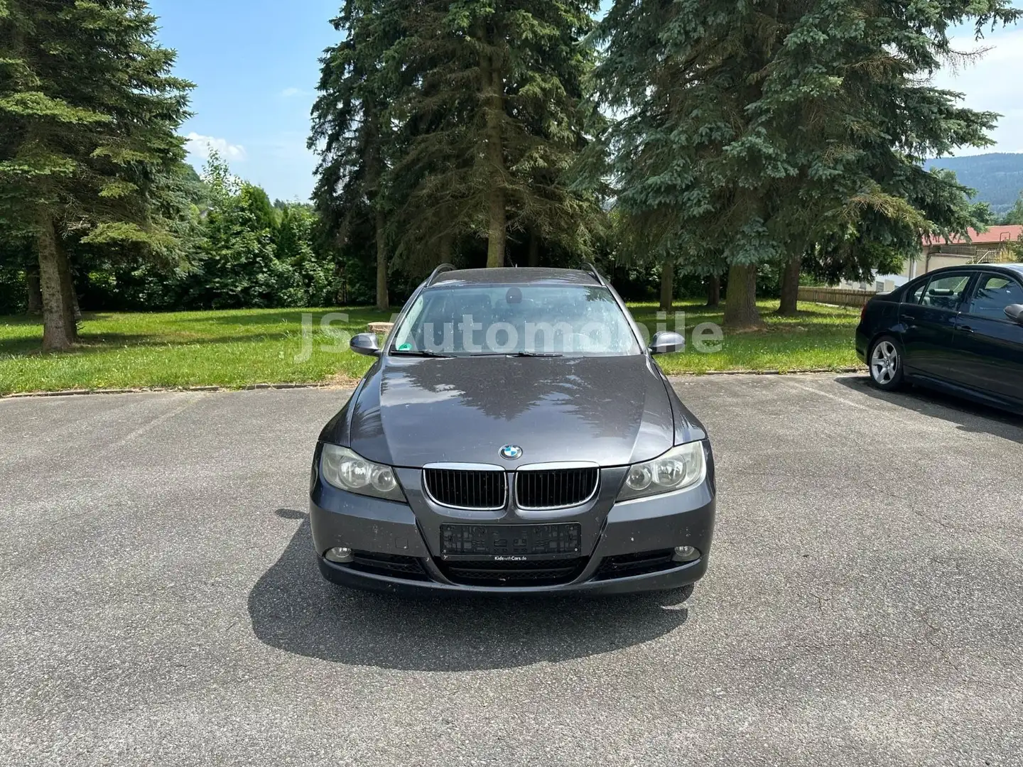 BMW 320 i e91*Steuerkette getauscht*Navi*TÜV NEU!*PDC Gris - 2