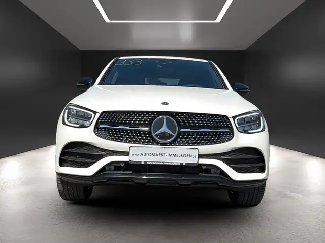 Mercedes-Benz GLC view 9