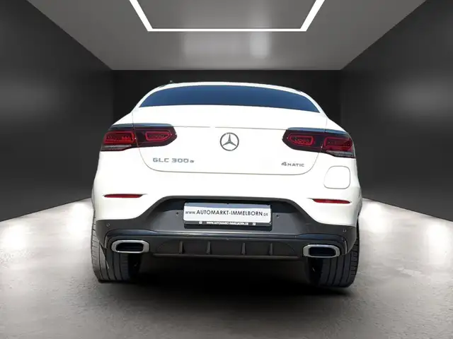 Mercedes-Benz GLC view 10
