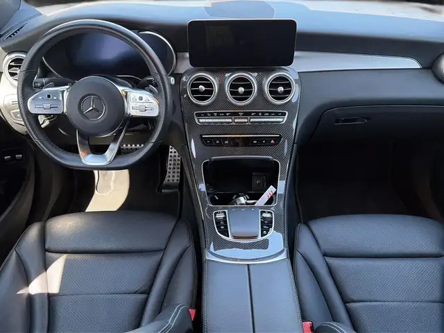 Mercedes-Benz GLC view 16