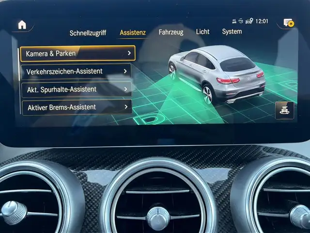Mercedes-Benz GLC view 22