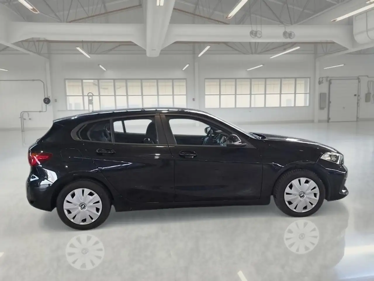 BMW 116 116D BUSINESS ADVANTAGE AUTO 5 PORTE BERLINA 3