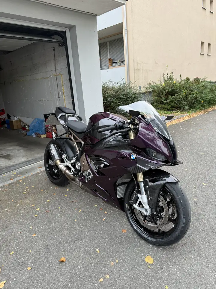 BMW S 1000 RR