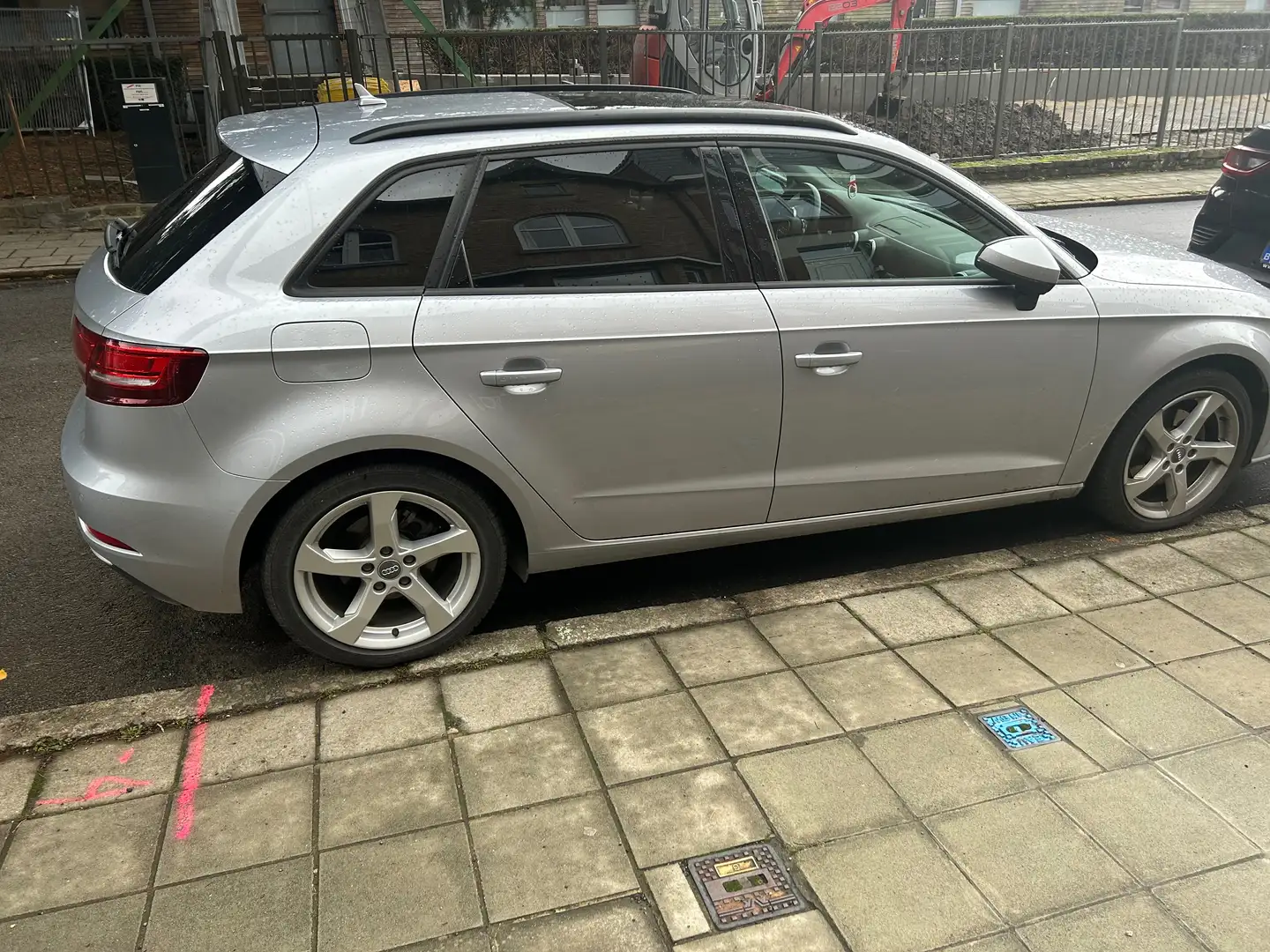 Audi A3 A3 Sportback 1.0 TFSI S tronic Gris - 2
