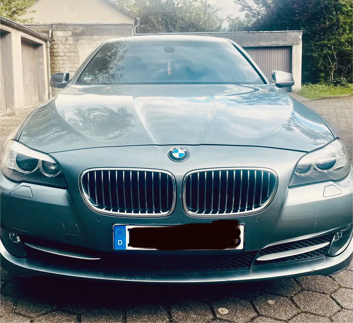 BMW 528 sportpaket km original Šedá - 2