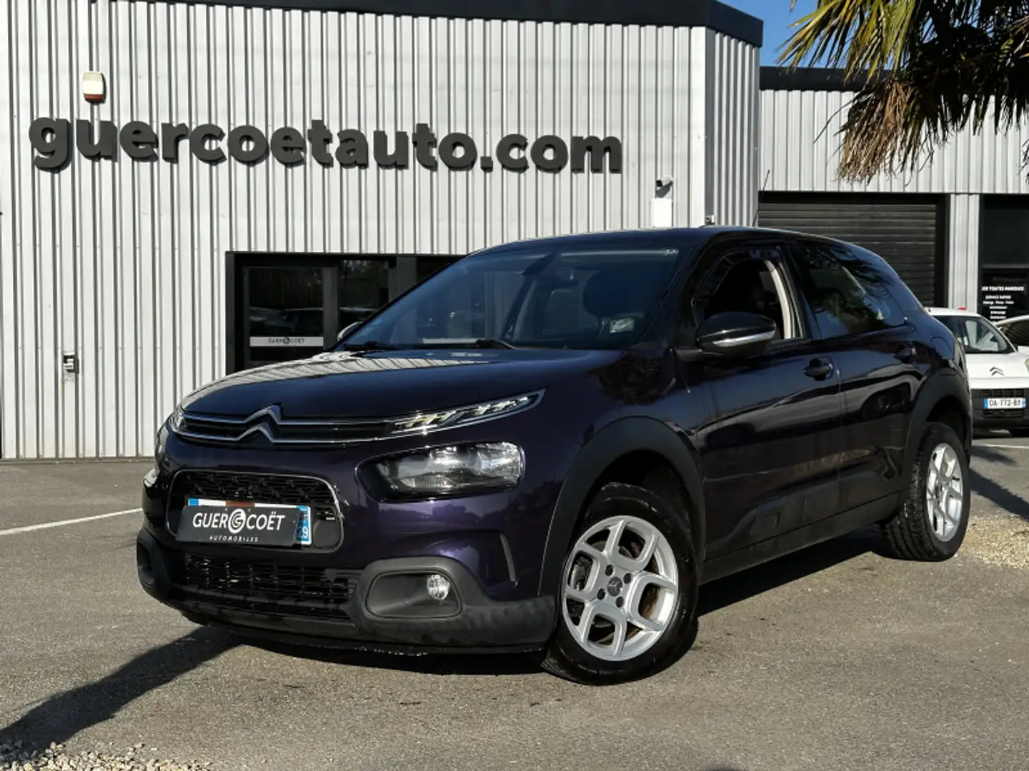 Citroen C4 Cactus PURETECH 110CH S\u0026S SHINE - 2