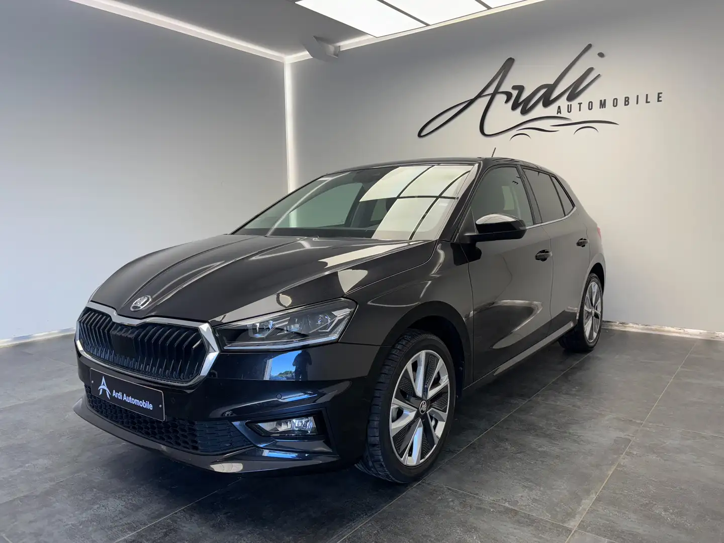 Skoda Fabia 1.0 TSI DSG *GARANTIE*CARPLAY*VIRTUAL COCKPIT* Zwart - 1