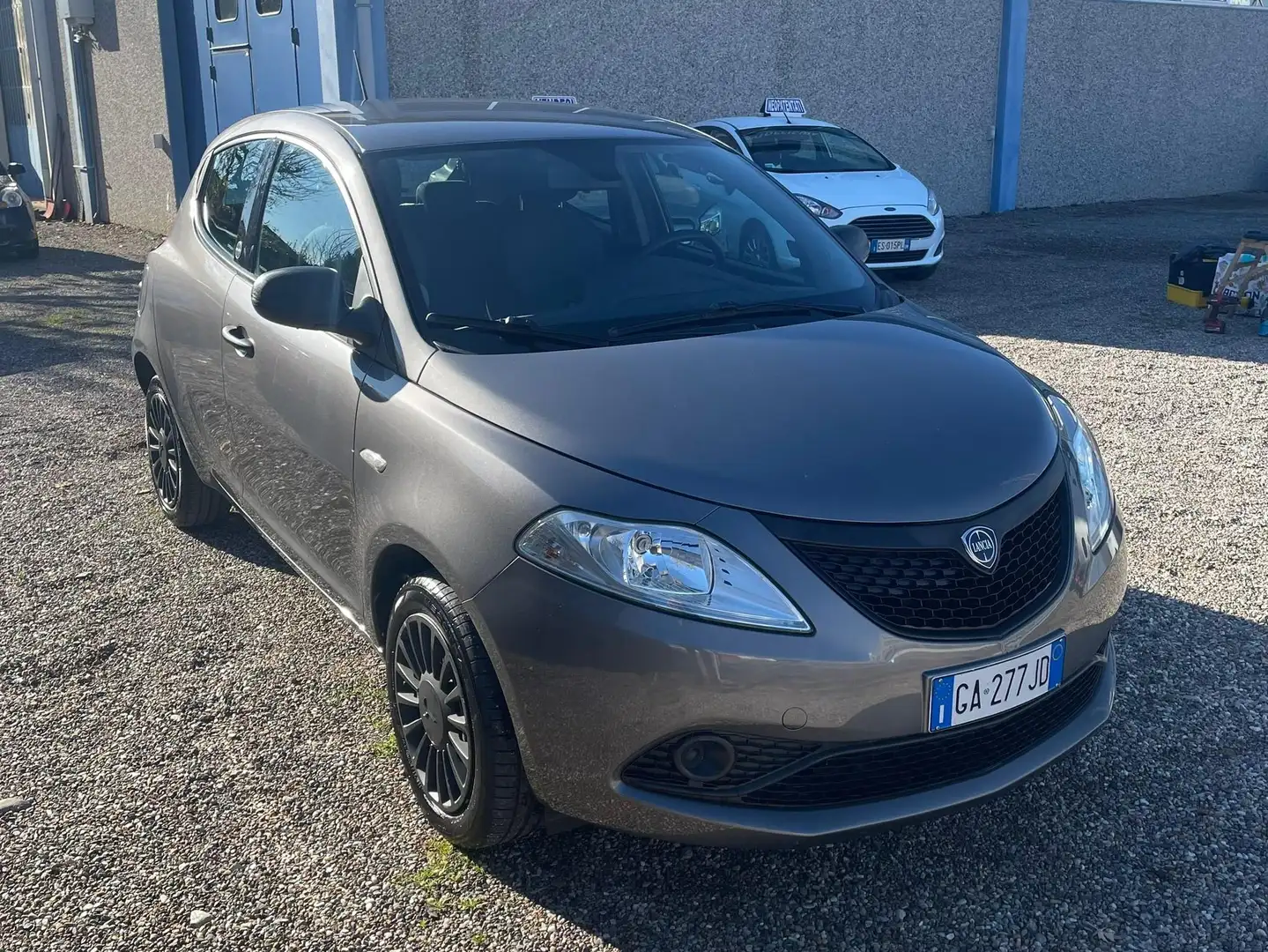 Lancia Ypsilon Ypsilon III 1.0 firefly hybrid Silver s Grigio - 1