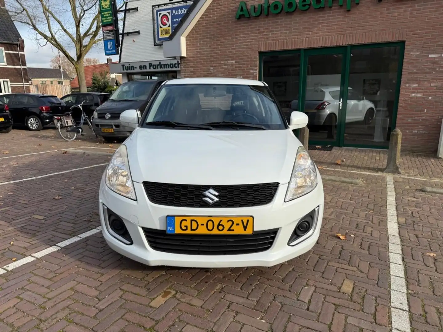 Suzuki Swift 1.2 comfort EASSS Blanco - 2