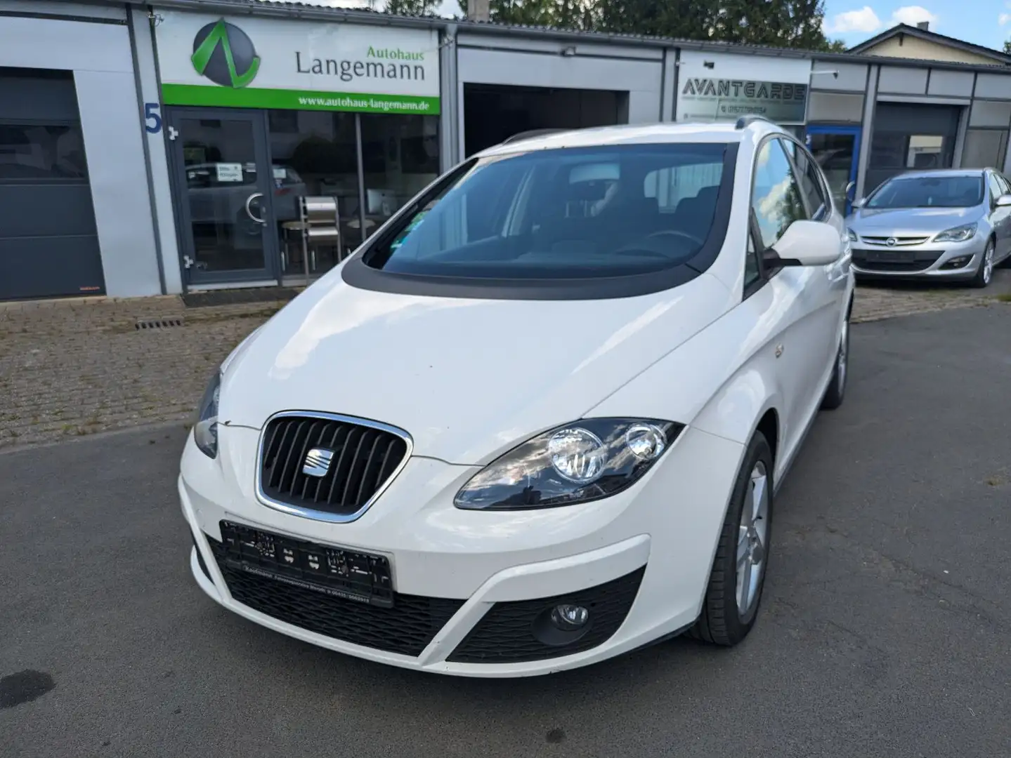 SEAT Altea XL Reference Ecom. 1.6TDI  !TURBO DEFEKT! Wit - 2