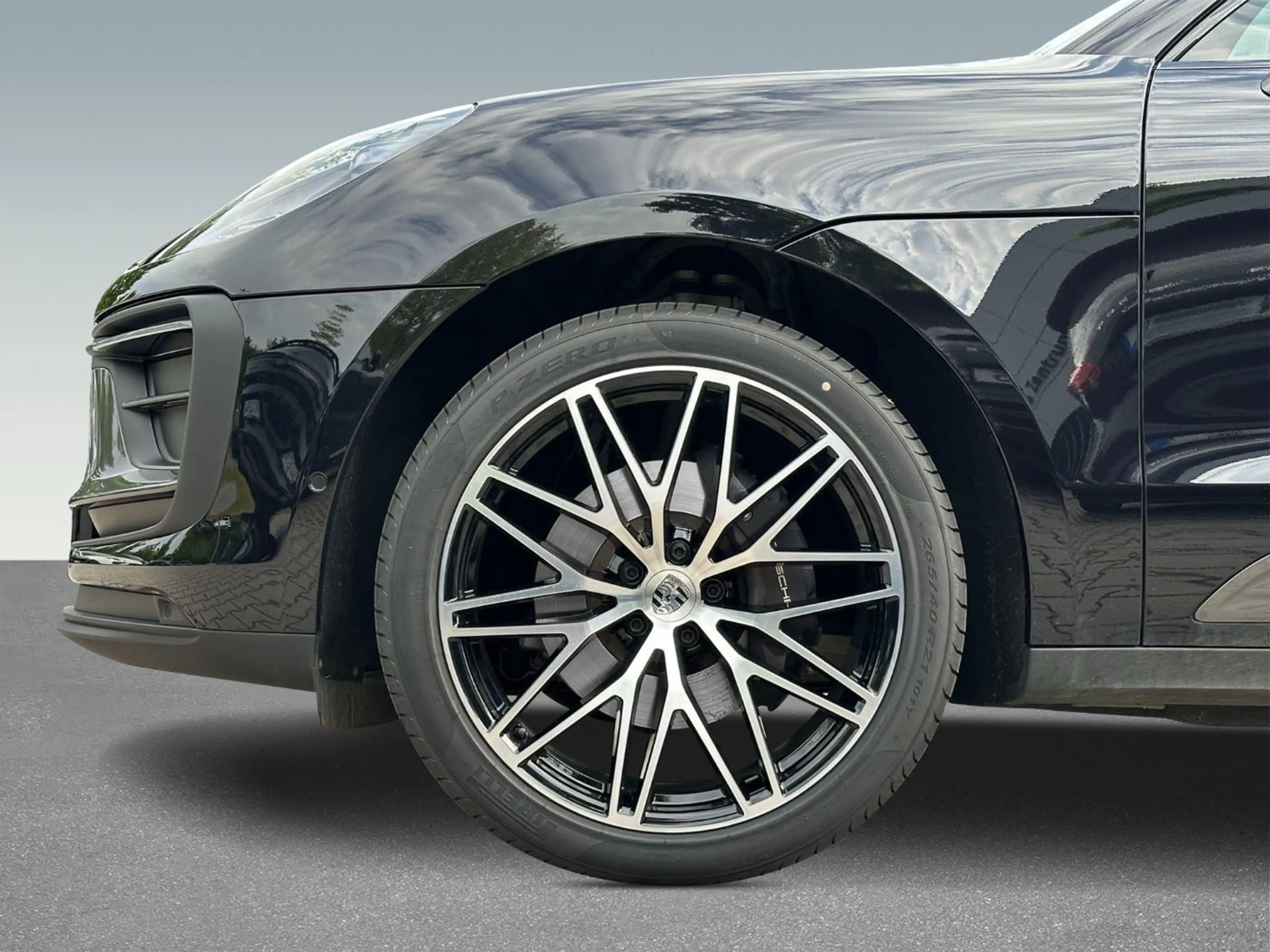 Porsche Macan T PANO 360° Burmester — photo 6