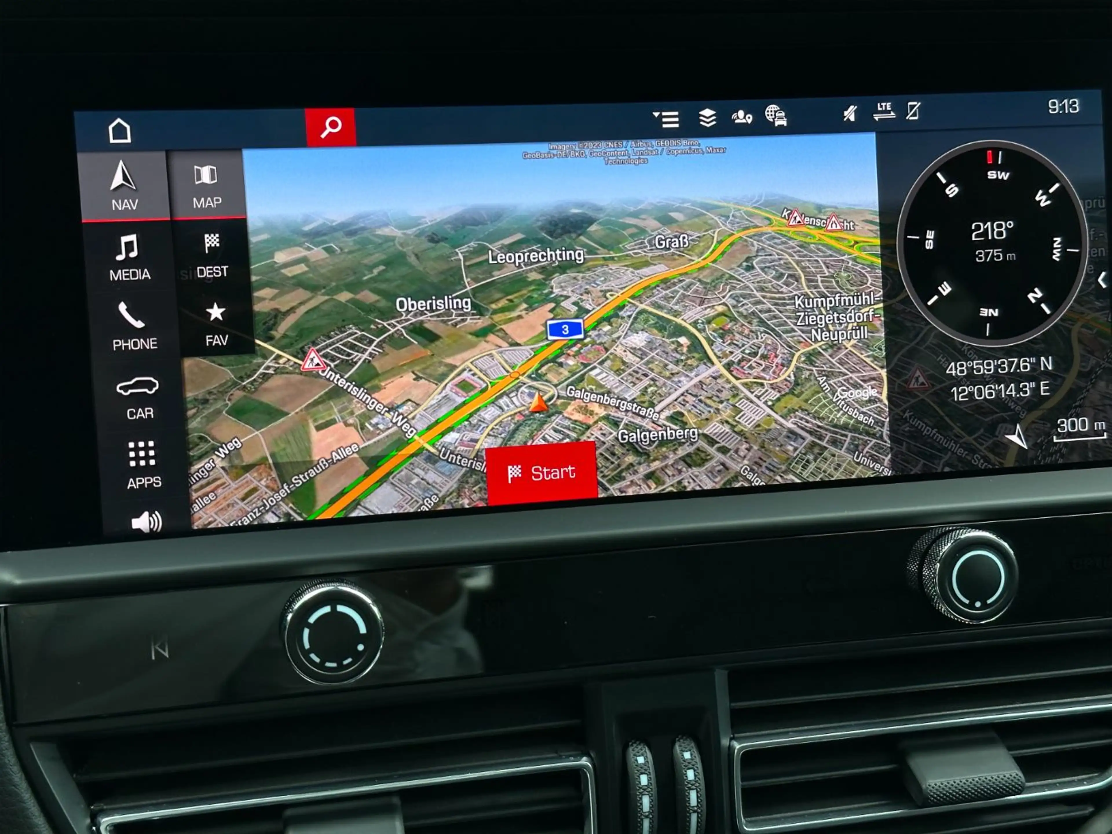 Porsche Macan T PANO 360° Burmester — photo 14